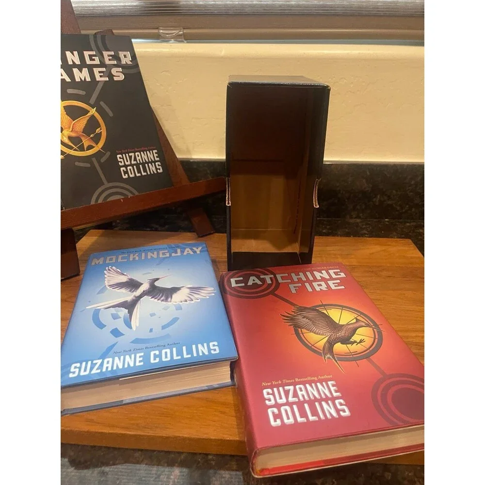 Hardcover Hunger Games Trilogy Series- 3 Books By Suzanne Collins